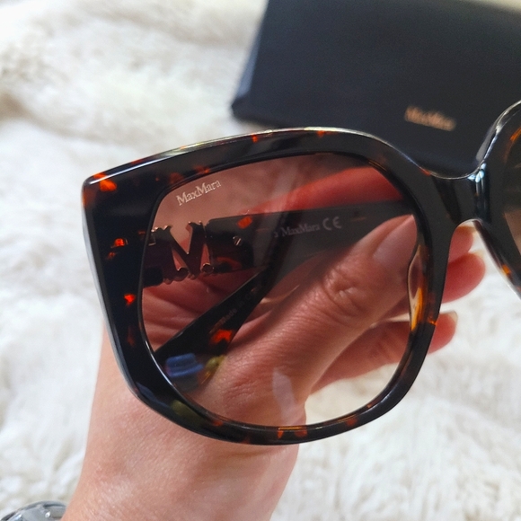 🍒NIB🍒 MAXMARA 58mm CLASSIC BEAUTY SUNGLASSES - Picture 4 of 5